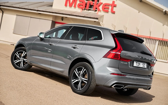 Volvo XC 60 cena 105800 przebieg: 181000, rok produkcji 2018 z Polanów małe 631